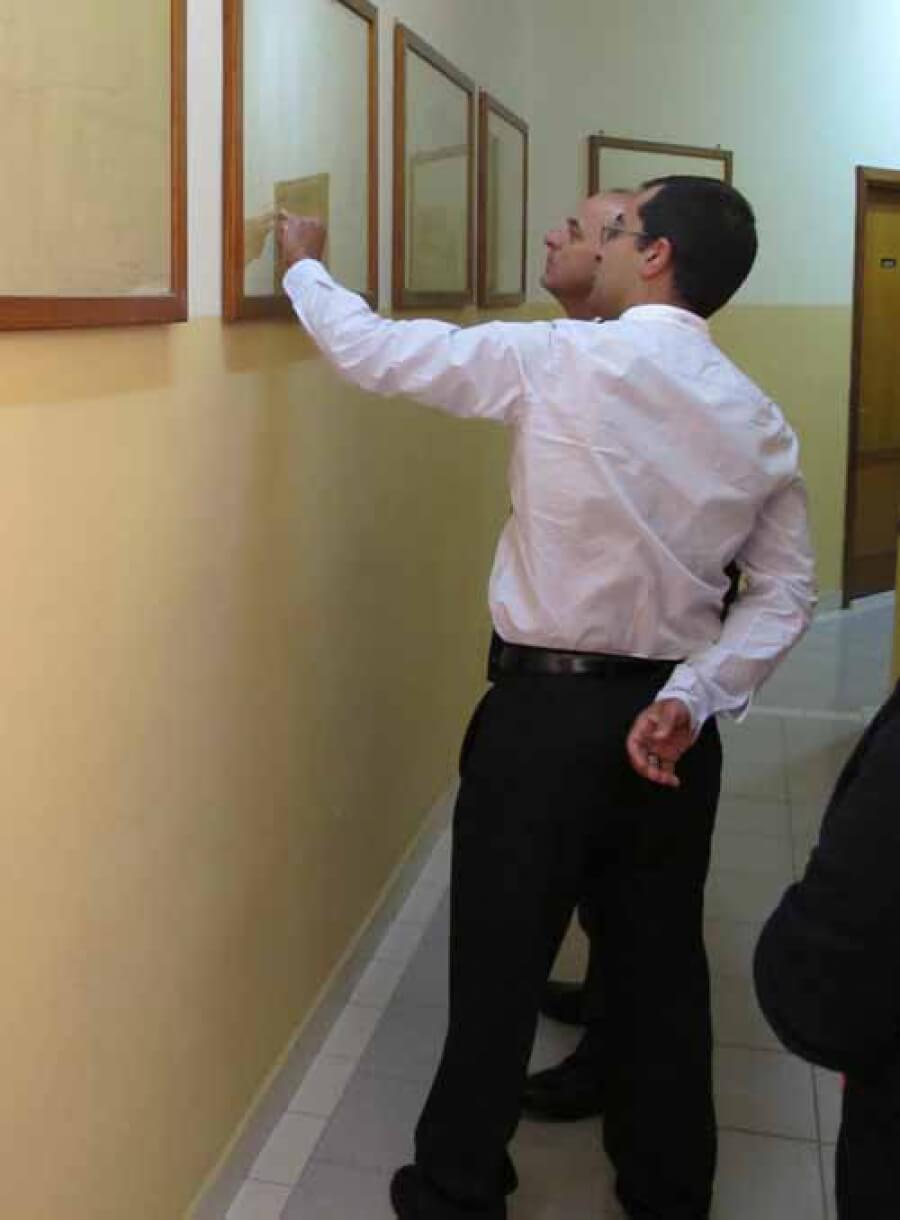 Visita del alcalde a la Obra de Acondicionamiento de la AAVV.